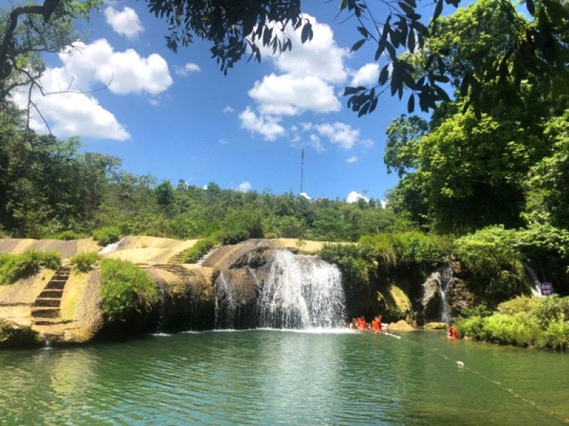 Tú Làn Lodge: Lưu trú độc đáo, hòa mình thiên nhiên Minh Hóa.