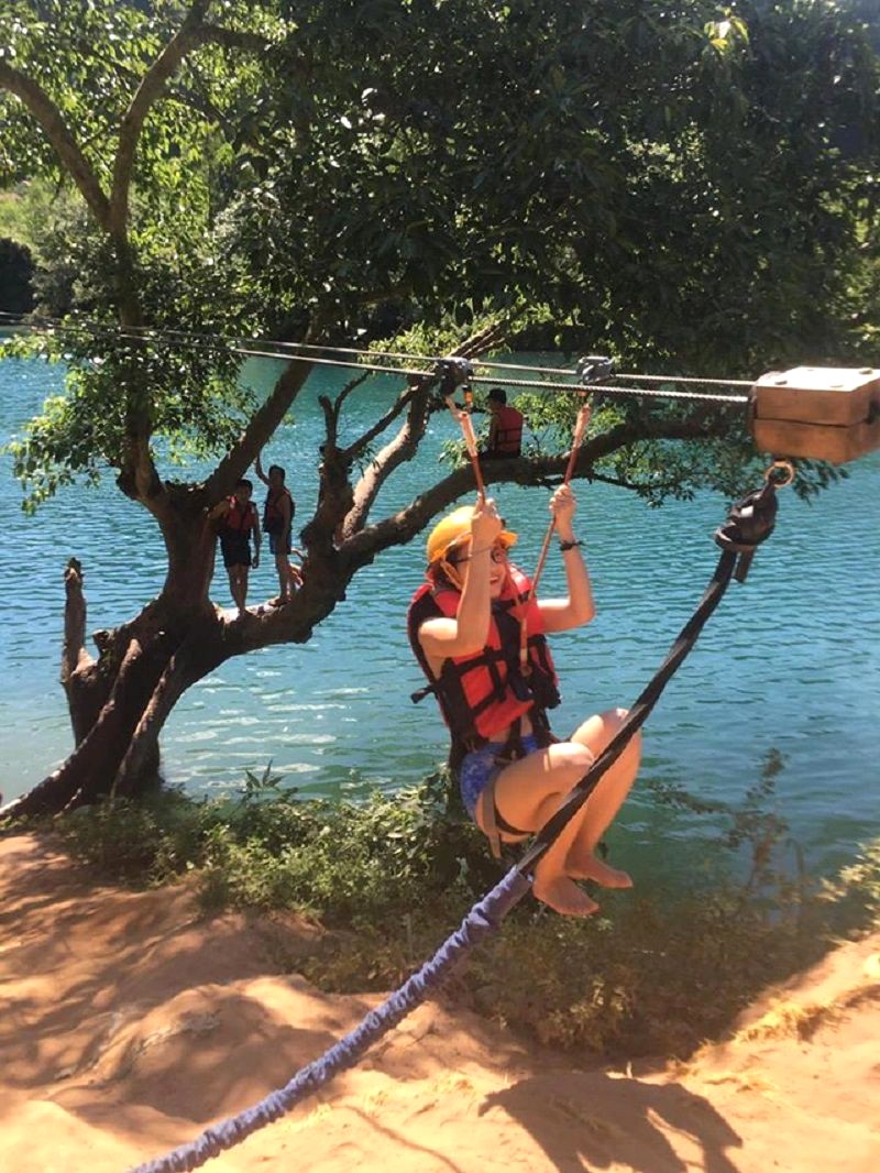 trải nghiệm zipline