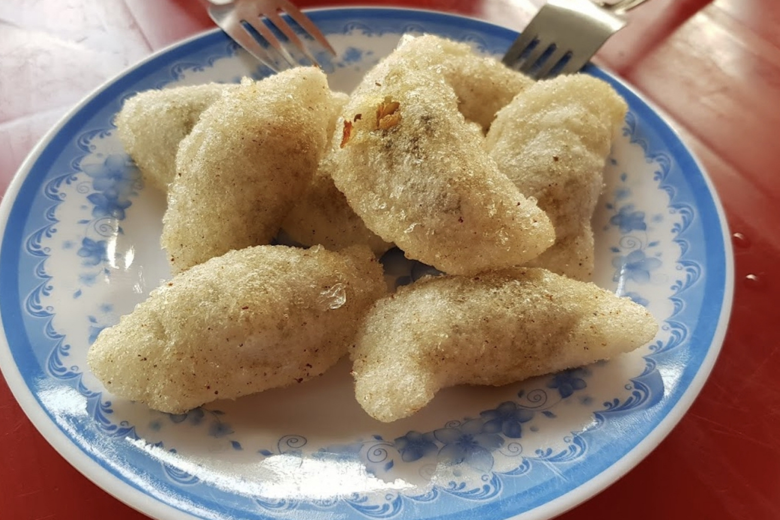Bánh lọc Quảng Bình - Nét chấm phá trong văn hóa ẩm thực xứ Quảng 9 Vo-banh-loc-ran-gion-rum