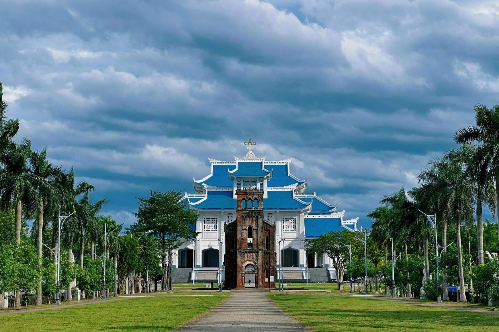 Không gian yên bình tại Thánh Địa La Vang Quảng Trị