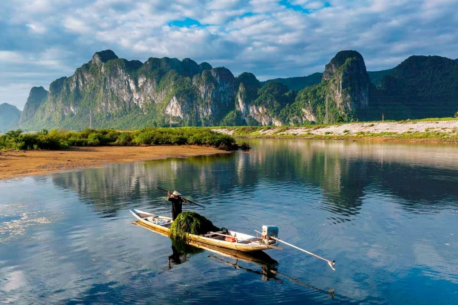 Road-trip các điểm loanh quanh Quảng Bình chỉ trong 1 đến 2 ngày